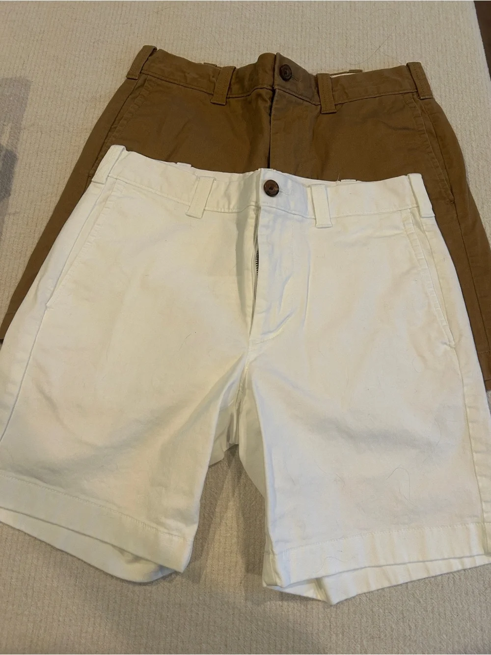 J Crew Men’s 7” shorts